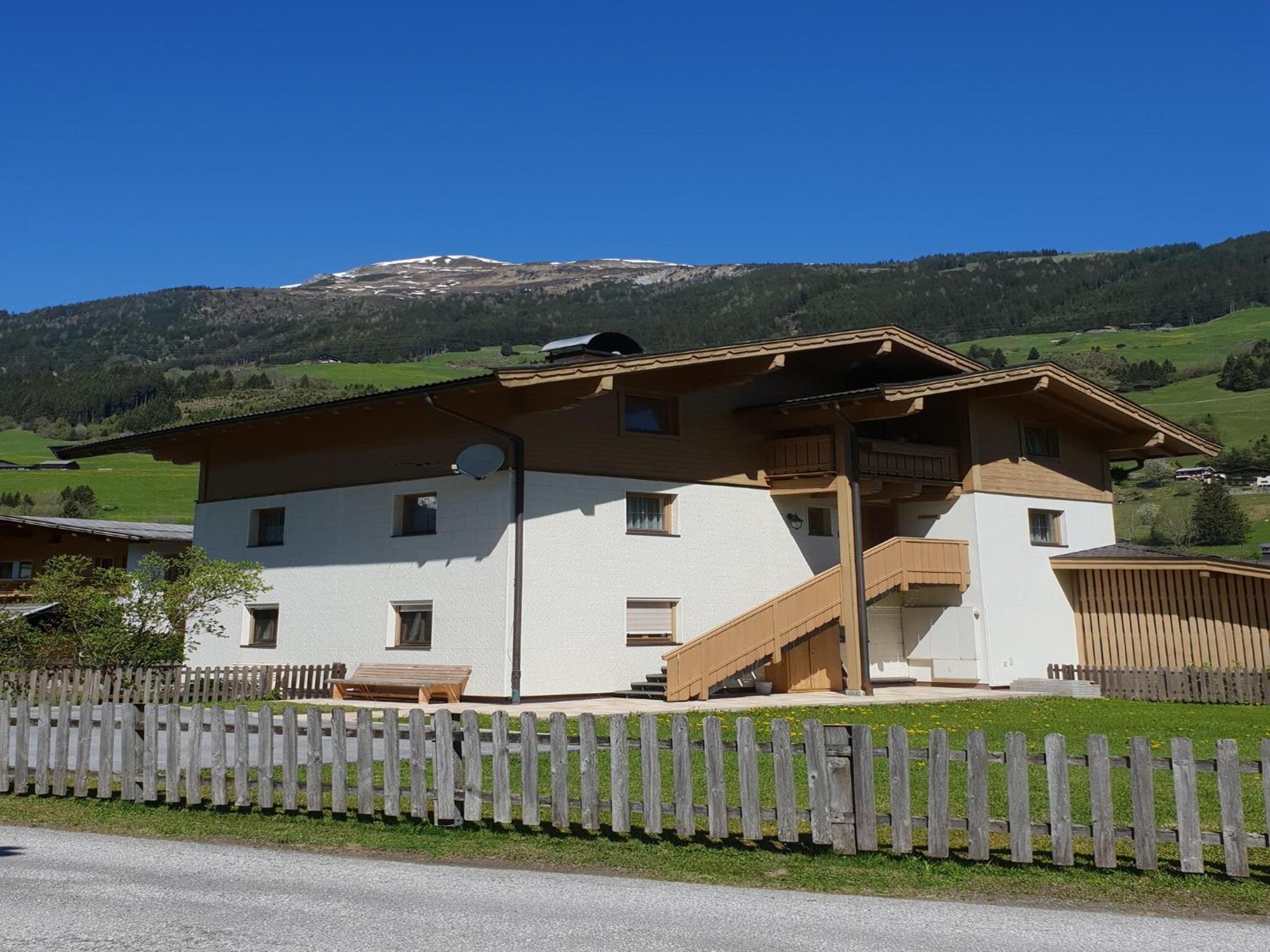 Apartment Johann In Wald Im Pinzgau With Balcony Exterior photo