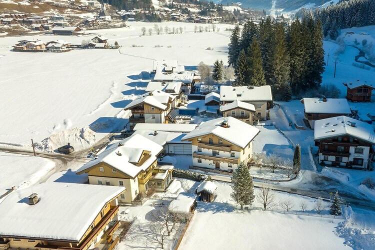 Apartment Johann In Wald Im Pinzgau With Balcony Exterior photo